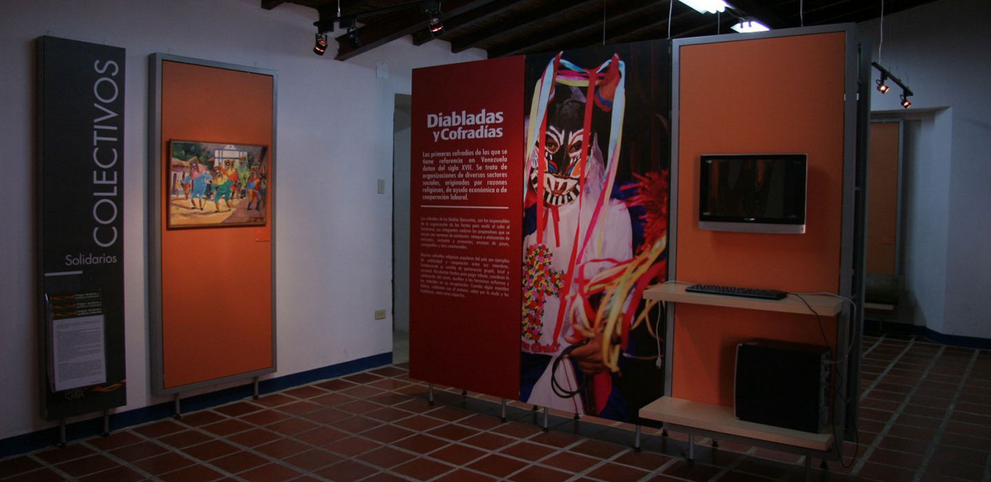 Espacio interior en la Casa de la Diversidad Cultural del estado Aragua.